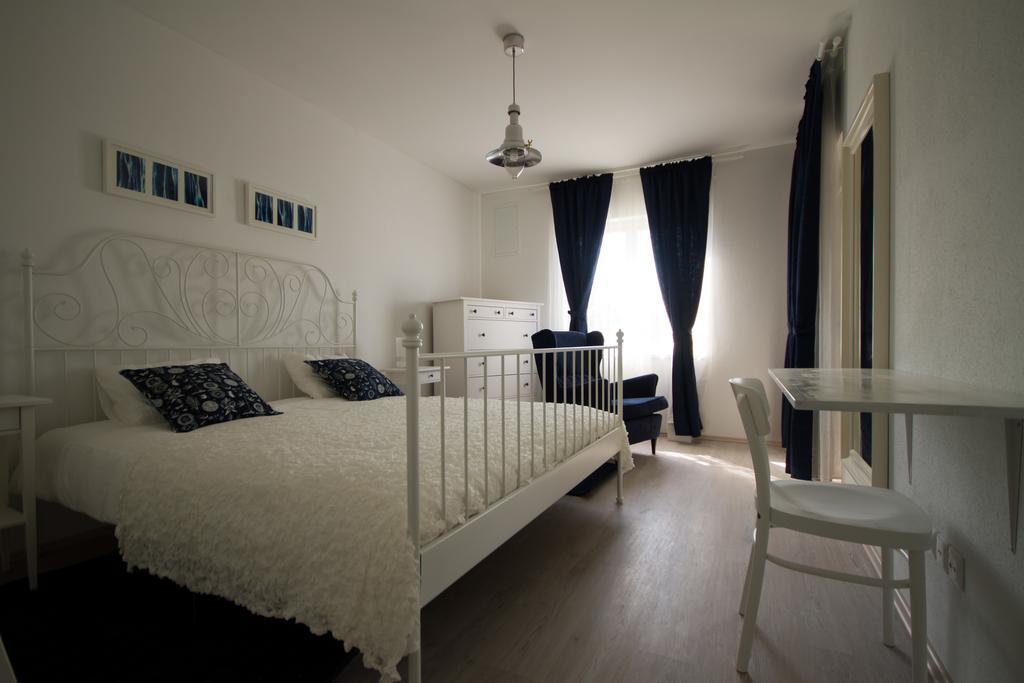 Apartments Terra Petrosa トロギール 部屋 写真